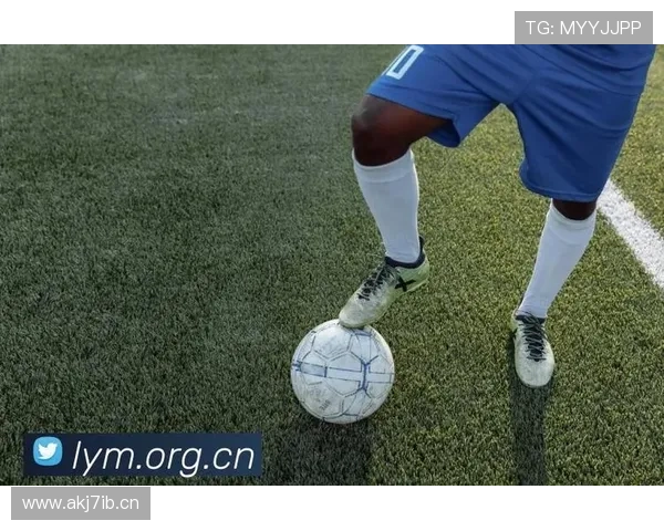 世界杯赛事免费直播全程覆盖畅享精彩瞬间无需付费免费观看所有比赛 - 副本 (2) - 副本 世界杯赛事免费直播全程覆盖畅享精彩瞬间无需付费免费观看所有比赛 - 副本 (2) - 副本