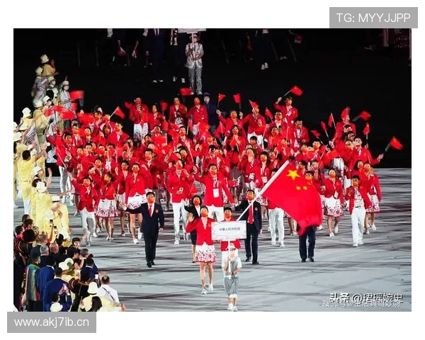 东京奥运赛场再现传奇瞬间中国运动员勇夺多枚金牌 - 副本 (3) 东京奥运赛场再现传奇瞬间中国运动员勇夺多枚金牌 - 副本 (3)