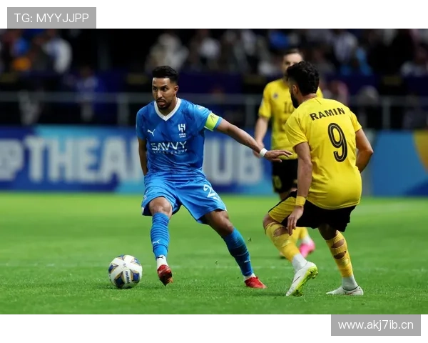 亚冠焦点战火重燃豪门强强对决悬念持续升级谁能最终问鼎亚洲之巅荣耀 亚冠焦点战火重燃豪门强强对决悬念持续升级谁能最终问鼎亚洲之巅荣耀